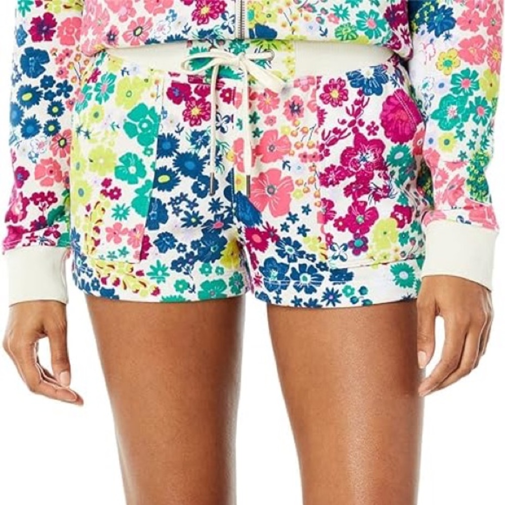 New with tags Champion French Terry Shorts in Flower Power size XL
